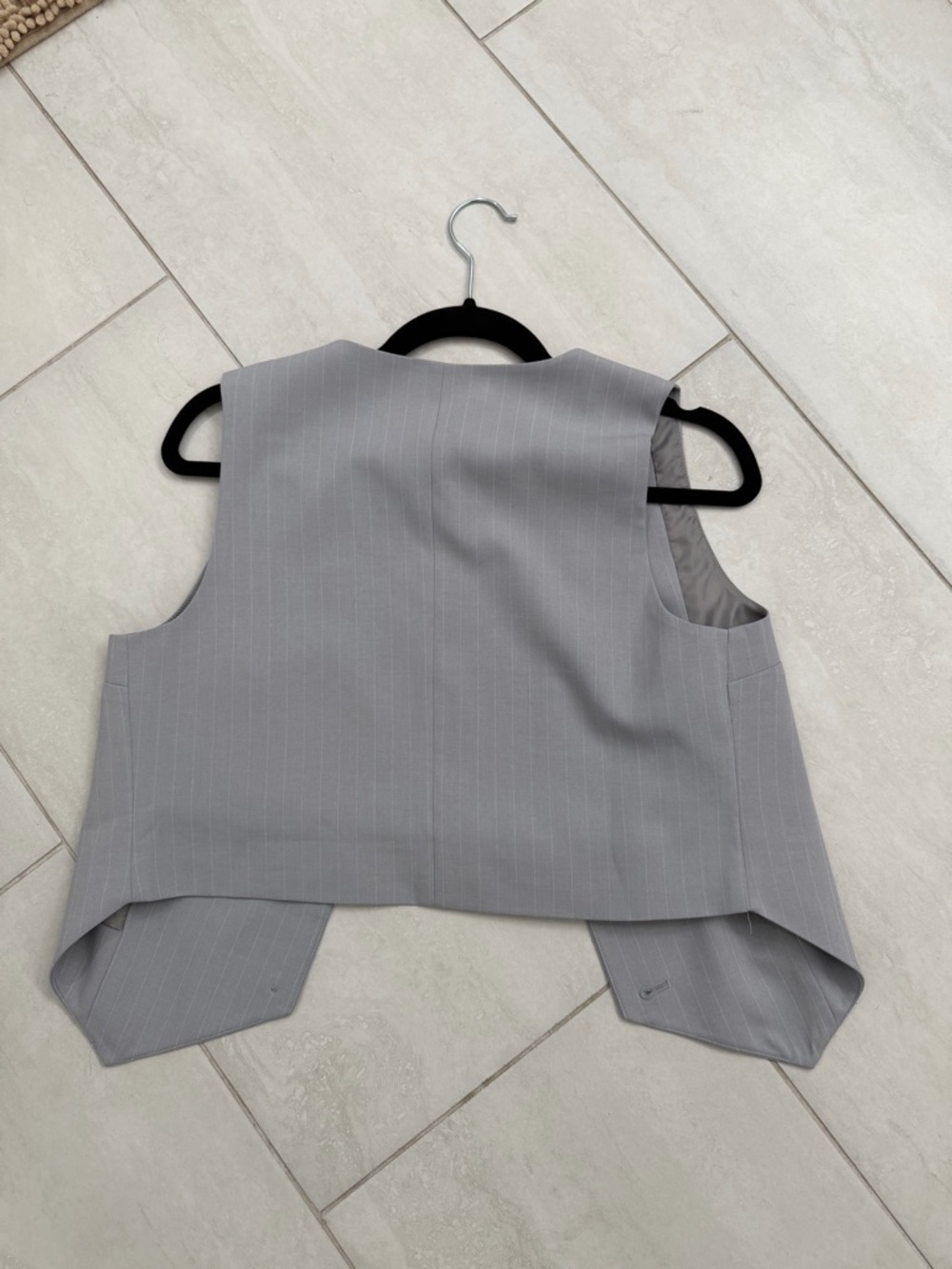 Lioness Light Gray Pinstripe Vest xxs - Picture 6 of 6